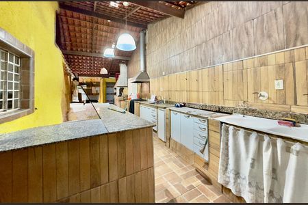 Cozinha de casa à venda com 3 quartos, 240m² em Tropical, Contagem