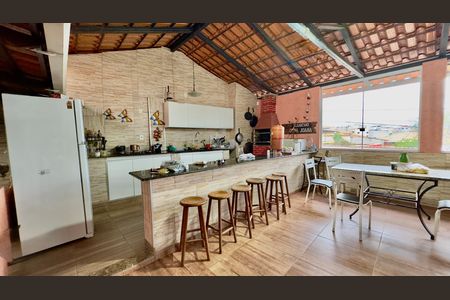 Cozinha de casa à venda com 3 quartos, 240m² em Tropical, Contagem