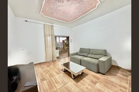 Sala de casa à venda com 3 quartos, 240m² em Tropical, Contagem