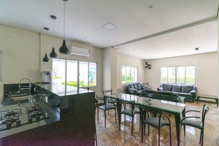 Apartamento à venda com 67m², 2 quartos e 1 vaga Apartamento à venda com 67m², 2 quartos e 1 vagaÁrea comum - Salão de festas