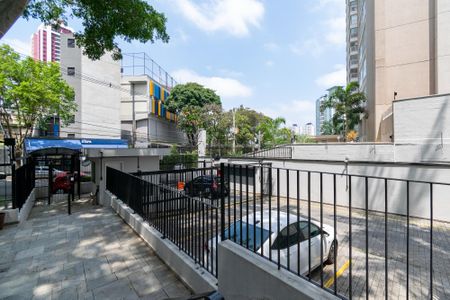 Apartamento à venda com 67m², 2 quartos e 1 vaga Apartamento à venda com 67m², 2 quartos e 1 vagaEntrada