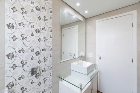 Apartamento à venda com 67m², 2 quartos e 1 vaga Apartamento à venda com 67m², 2 quartos e 1 vagaBanheiro