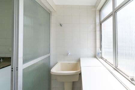 Apartamento à venda com 67m², 2 quartos e 1 vaga Apartamento à venda com 67m², 2 quartos e 1 vagaÁrea de Serviço