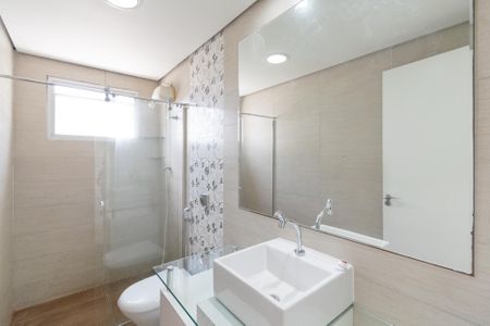 Apartamento à venda com 67m², 2 quartos e 1 vaga Apartamento à venda com 67m², 2 quartos e 1 vagaBanheiro