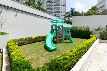 Apartamento à venda com 67m², 2 quartos e 1 vaga Apartamento à venda com 67m², 2 quartos e 1 vagaÁrea comum - Playground