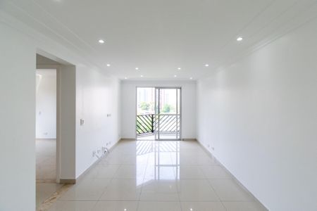 Sala de apartamento à venda com 2 quartos, 67m² em Vila Alexandria, São Paulo