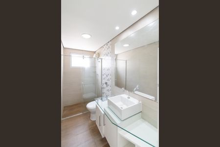 Apartamento à venda com 67m², 2 quartos e 1 vaga Apartamento à venda com 67m², 2 quartos e 1 vagaBanheiro