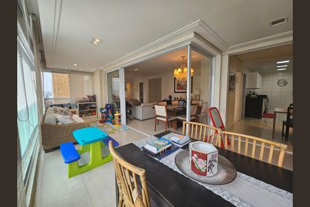 Apartamento à venda com 161m², 3 quartos e 3 vagasEspaço Gourmet