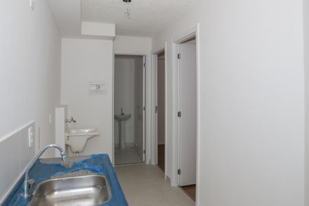 Apartamento para alugar com 37m², 2 quartos e sem vaga Apartamento para alugar com 37m², 2 quartos e sem vagaCozinha e Área de Serviço