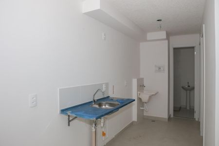 Apartamento para alugar com 37m², 2 quartos e sem vaga Apartamento para alugar com 37m², 2 quartos e sem vagaCozinha e Área de Serviço