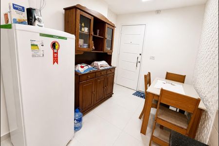 Cozinha de apartamento para alugar com 1 quarto, 39m² em Bela Vista, São Paulo