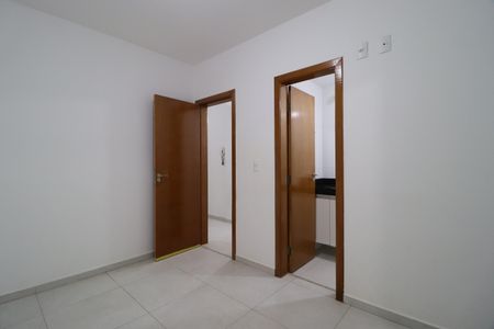 Apartamento para alugar com 75m², 3 quartos e 2 vagas Suíte
