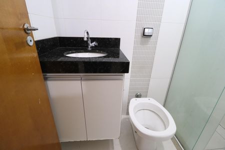 Apartamento para alugar com 75m², 3 quartos e 2 vagasBanheiro do Quarto 3