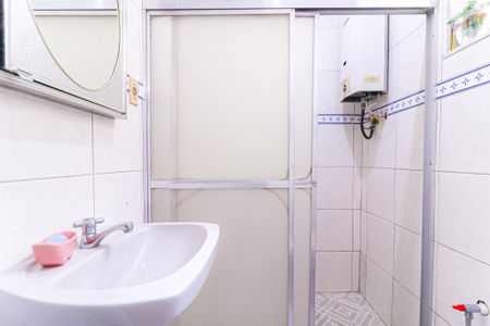 Apartamento à venda com 56m², 2 quartos e sem vaga Apartamento à venda com 56m², 2 quartos e sem vagaBanheiro