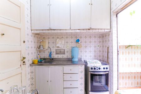 Apartamento à venda com 56m², 2 quartos e sem vaga Apartamento à venda com 56m², 2 quartos e sem vagaCozinha