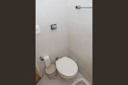 Apartamento à venda com 62m², 2 quartos e 1 vagaBanheiro Social