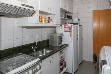 Apartamento à venda com 62m², 2 quartos e 1 vagaCozinha e Área de Serviço
