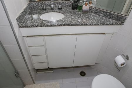 Apartamento à venda com 62m², 2 quartos e 1 vagaBanheiro da Suíte