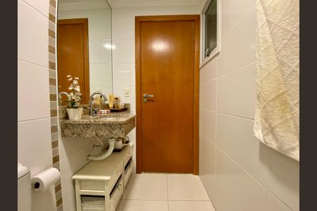 Apartamento para alugar com 82m², 2 quartos e 2 vagas Apartamento para alugar com 82m², 2 quartos e 2 vagasBanheiro Social