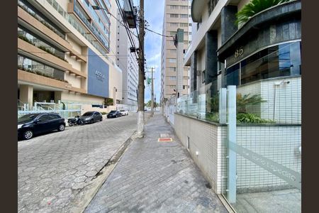 Apartamento para alugar com 82m², 2 quartos e 2 vagas Apartamento para alugar com 82m², 2 quartos e 2 vagasFachada