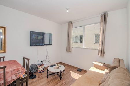 Sala de apartamento à venda com 2 quartos, 42m² em Rubem Berta, Porto Alegre