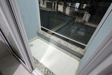 Sacada de apartamento à venda com 2 quartos, 50m² em Jardim das Maravilhas, Santo André