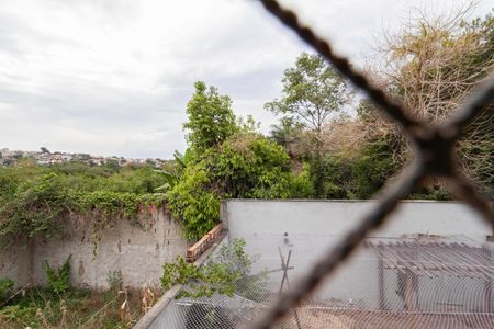 Casa à venda com 239m², 4 quartos e 5 vagasQuarto 2 - Vista