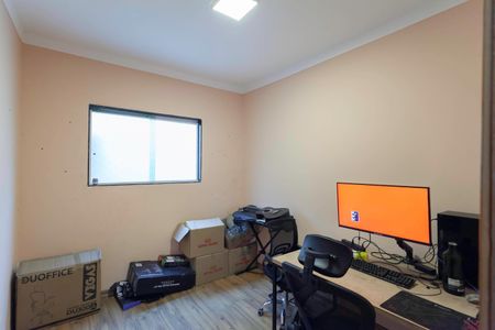 Casa à venda com 239m², 4 quartos e 5 vagasQuarto 2