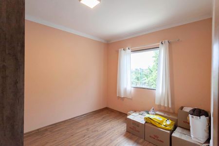 Casa à venda com 239m², 4 quartos e 5 vagasQuarto 2