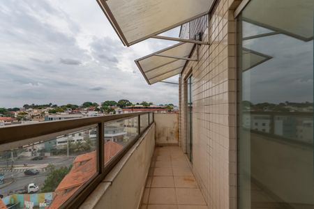 Apartamento à venda com 280m², 4 quartos e 4 vagasVaranda - Quarto 1