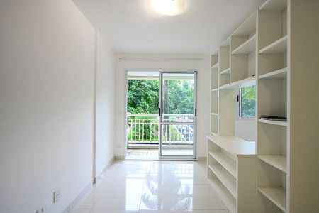 Sala de apartamento para alugar com 2 quartos, 33m² em Panamby, São Paulo
