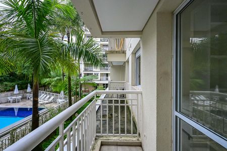 Varanda de apartamento para alugar com 2 quartos, 33m² em Panamby, São Paulo