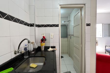 Cozinha de kitnet/studio para alugar com 1 quarto, 23m² em Itararé, Santos