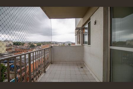 Apartamento à venda com 86m², 3 quartos e 1 vaga Apartamento à venda com 86m², 3 quartos e 1 vagaSala Varanda