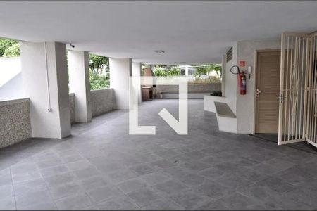 Apartamento à venda com 86m², 3 quartos e 1 vaga Apartamento à venda com 86m², 3 quartos e 1 vagaÁrea Comum