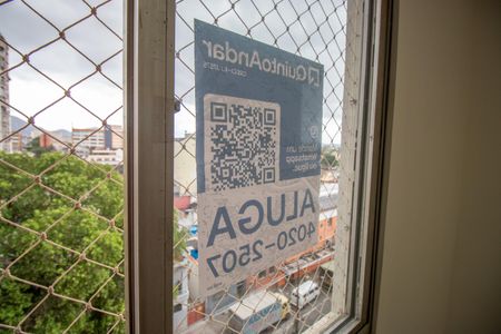 Apartamento à venda com 86m², 3 quartos e 1 vaga Apartamento à venda com 86m², 3 quartos e 1 vagaPlaca