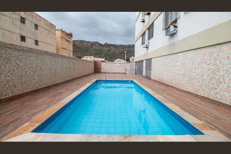 Apartamento à venda com 86m², 3 quartos e 1 vaga Apartamento à venda com 86m², 3 quartos e 1 vagaPiscina