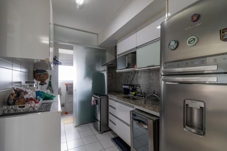 Apartamento à venda com 93m², 3 quartos e 2 vagas Apartamento à venda com 93m², 3 quartos e 2 vagasCozinha