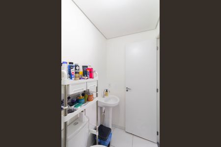 Apartamento à venda com 39m², 2 quartos e 1 vaga Apartamento à venda com 39m², 2 quartos e 1 vagaBanheiro