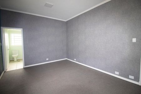 Casa para alugar com 330m², 4 quartos e 4 vagasSuíte