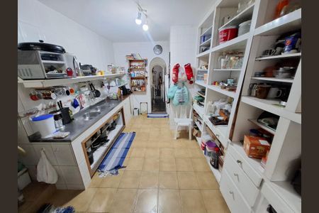 Apartamento à venda com 200m², 3 quartos e 1 vagaCozinha 