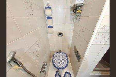 Apartamento à venda com 200m², 3 quartos e 1 vagaBanheiro 2