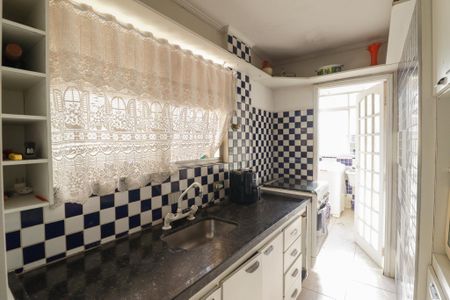 Apartamento à venda com 62m², 3 quartos e 1 vaga Apartamento à venda com 62m², 3 quartos e 1 vagaCozinha e Área de Serviço