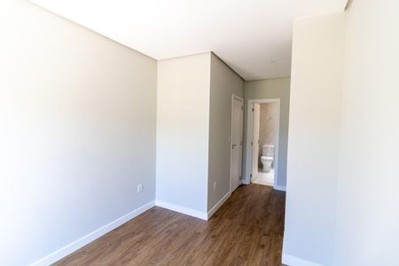 Casa de condomínio à venda com 122m², 3 quartos e 2 vagasSuíte