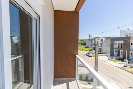 Casa de condomínio à venda com 122m², 3 quartos e 2 vagasSacada