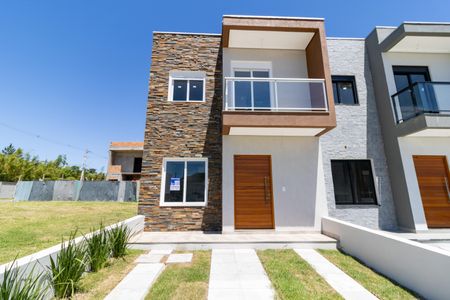 Casa de condomínio à venda com 122m², 3 quartos e 2 vagasFachada