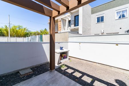 Casa de condomínio à venda com 122m², 3 quartos e 2 vagasQuintal