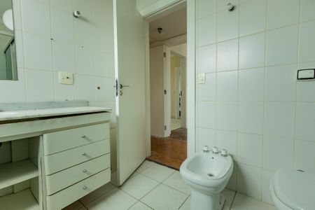 Apartamento para alugar com 142m², 3 quartos e 3 vagasBanheiro Social