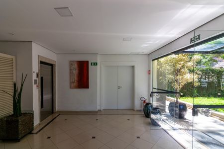 Apartamento à venda com 121m², 3 quartos e 2 vagasHall de entrada