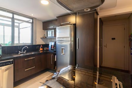 Apartamento à venda com 121m², 3 quartos e 2 vagasCozinha